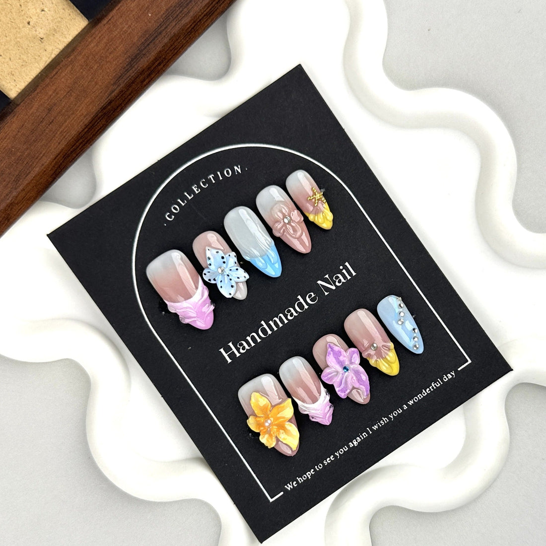 Glitify Soft Bloom Sculpture • Pastel Petal Almond Set - Le Clou