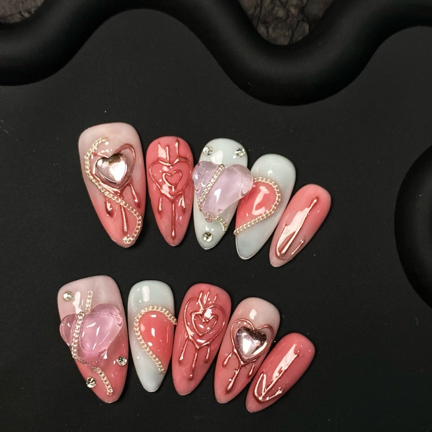 Heart Lock Bubble Love Nails - Le Clou