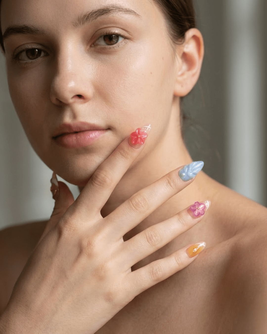 Le Clou Tropic Shell Nails - Le Clou