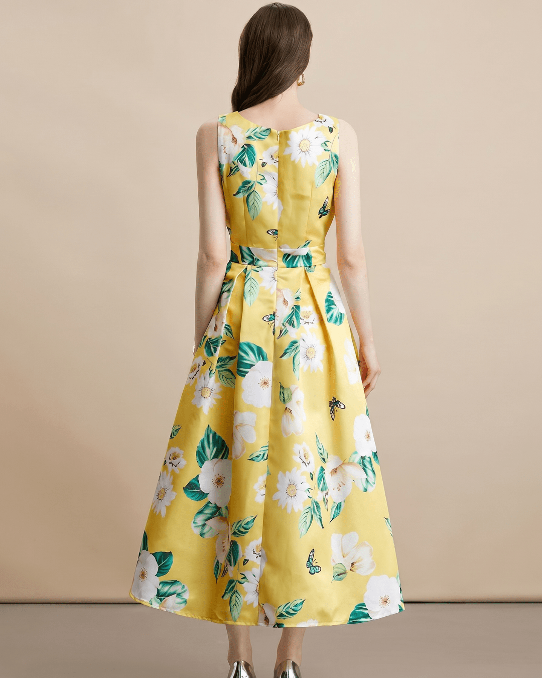 Women’s Floral Waist-Defining Maxi Dress - Lace Drop